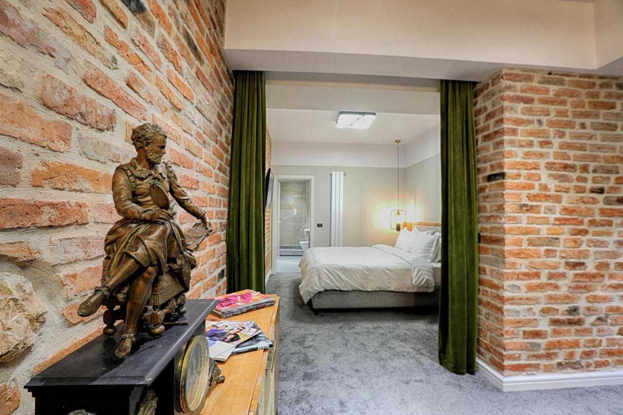 Nani Nani Boutique Hotel Brassó Kültér fotó
